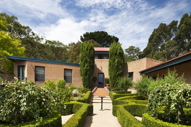Merli House (1984) revisited