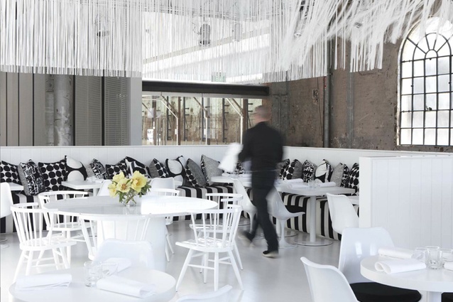 John & Peter Canteen – Burley Katon Halliday