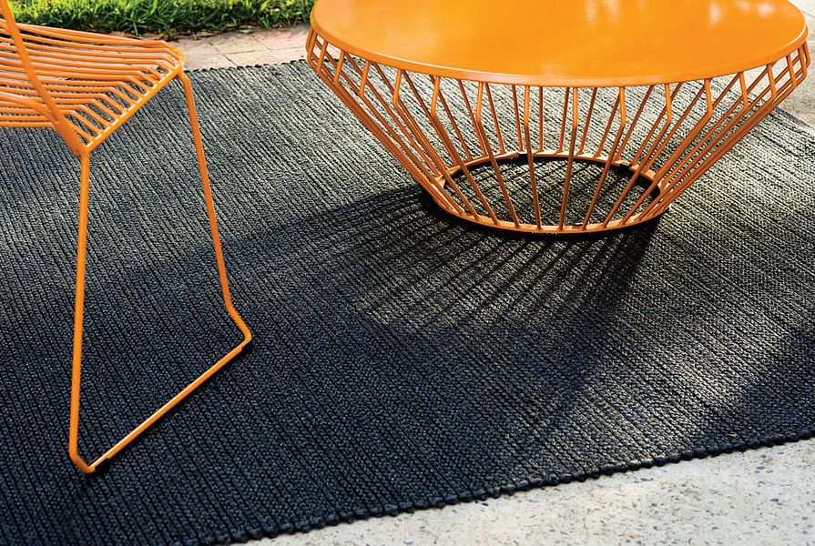 The Freetown outdoor rug collection from Tappeti.