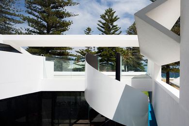 House in Cottesloe by Blane Brackenridge Architect, winner of the 2012 Marshall Clifton Award for Residential Architecture.