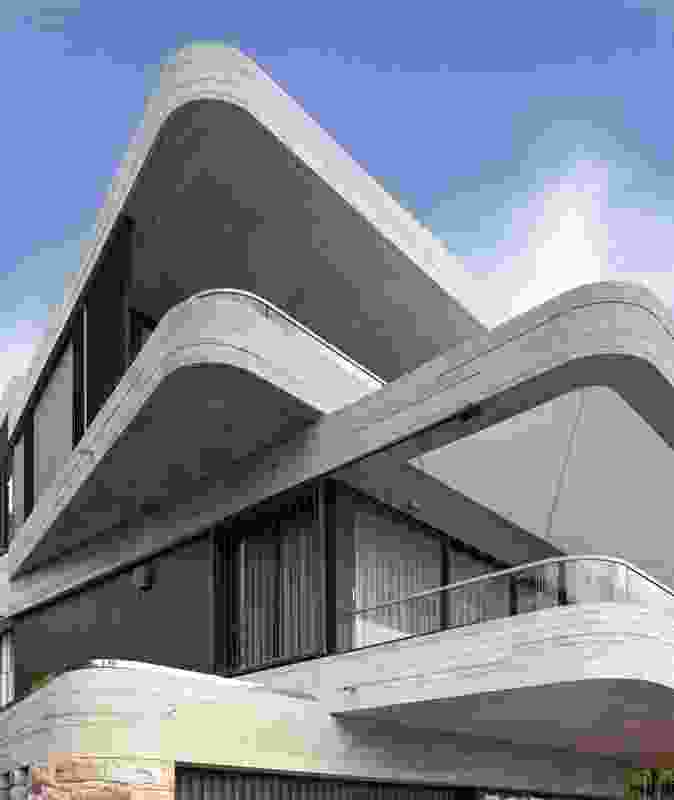 Gordons Bay House by Luigi Rosselli Architects.