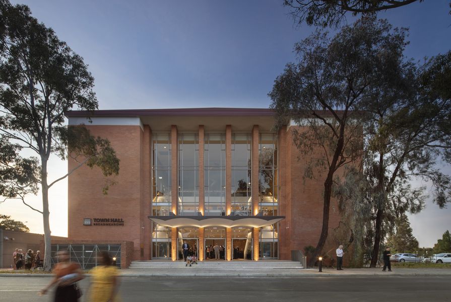 Victorian Architecture Medal: Town Hall Broadmeadows by Kerstin Thompson Architects .
