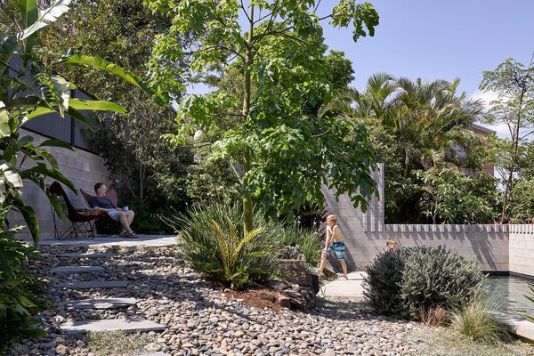 Whynot St Pool and Carport by Kieron Gait Architects and Dan Young Landscape Architect, winner of the Garden or Landscape category at the 2019 Houses Awards.