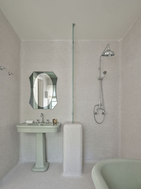 Raes Guesthouses by Tamsin Johnson | ArchitectureAu