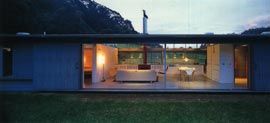 Fletcher-Page House, Kangaroo Valley, 1997-2000. Image: Anthony Browell.