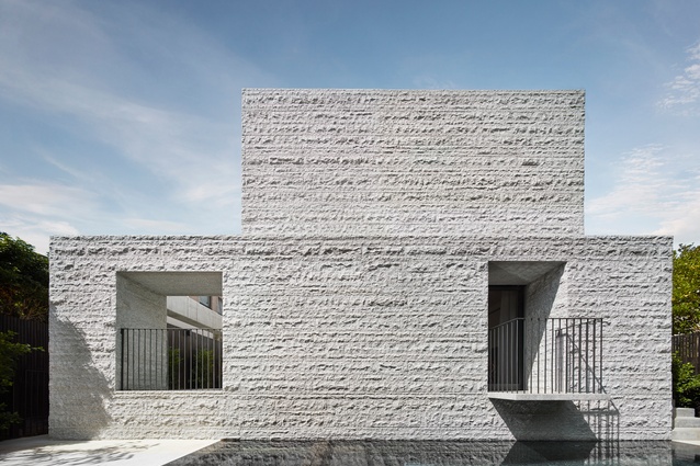 Hampden Road Residence by B.E Architecture.