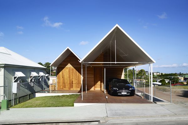 Christian Street House by James Russell Architect.