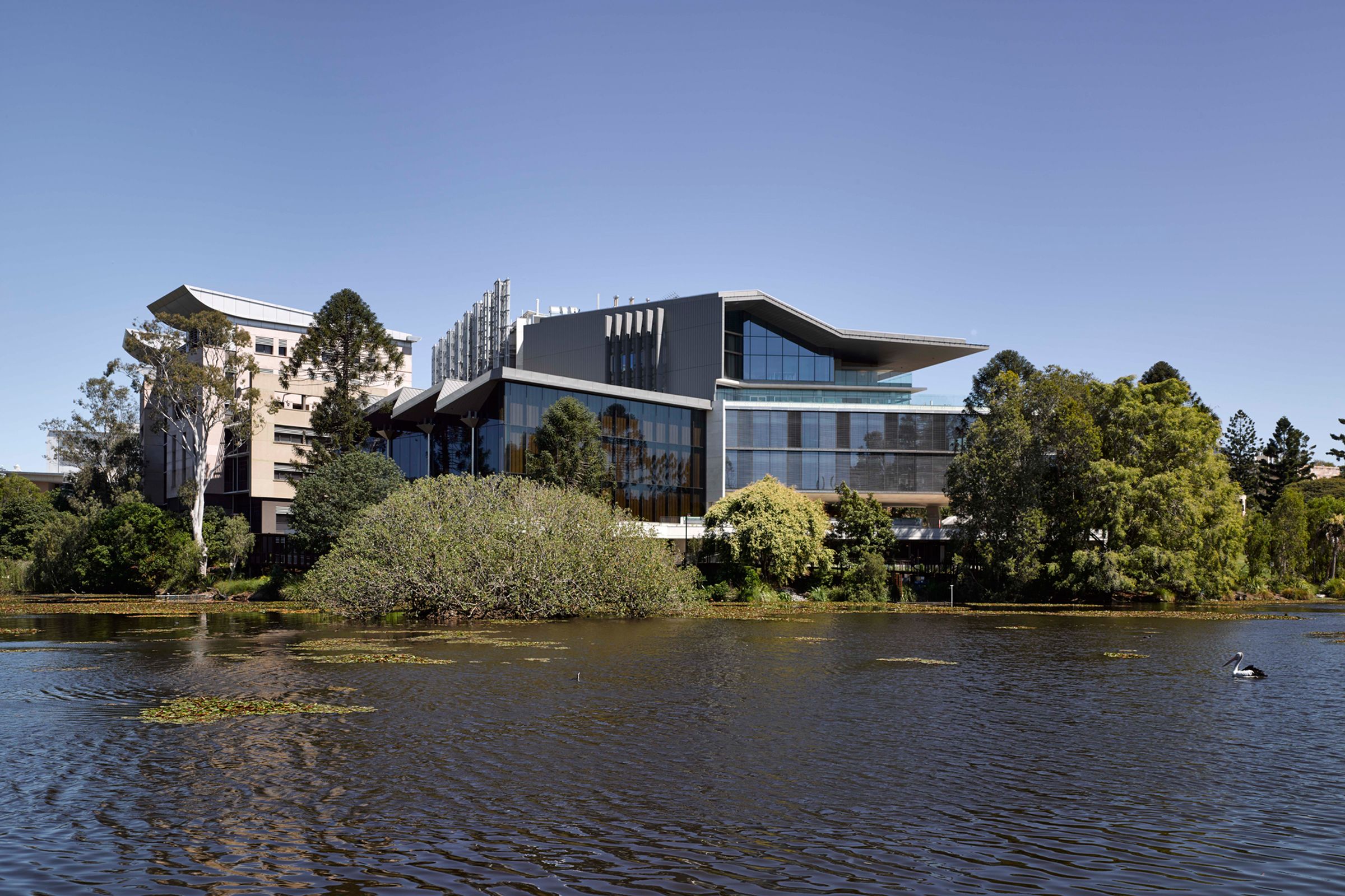 Advanced Engineering Building | ArchitectureAu