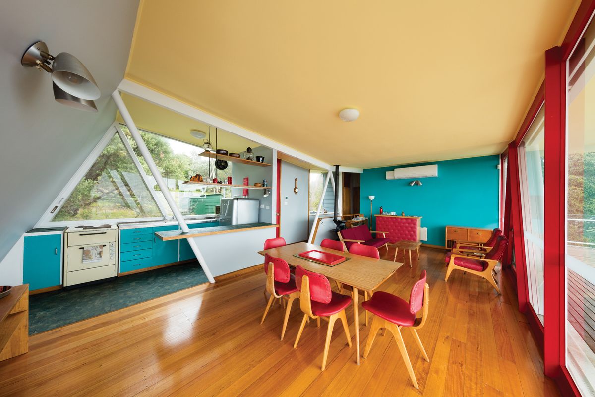 Revisited Butterfly House by Chancellor & Patrick ArchitectureAu