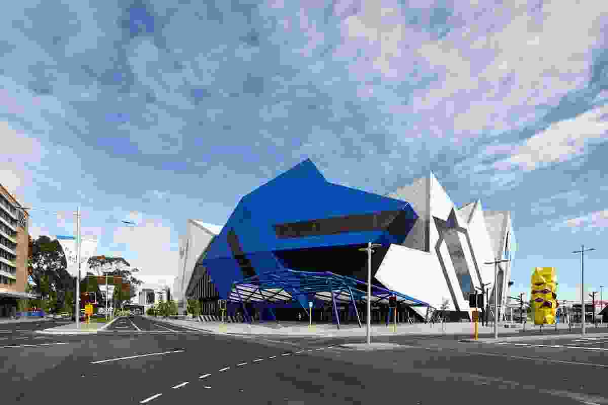 Perth Arena by ARM Architecture and Cameron Chisholm Nicol.