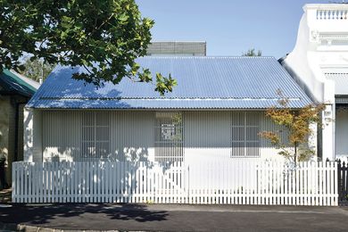 Fitzroy North House 02 by Rob Kennon Architects.