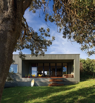 Venus Bay Bach by MRTN Architects.