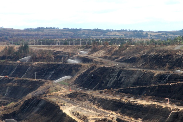 Turning Hazelwood's empty coal mine into a lake could help heal mining ...