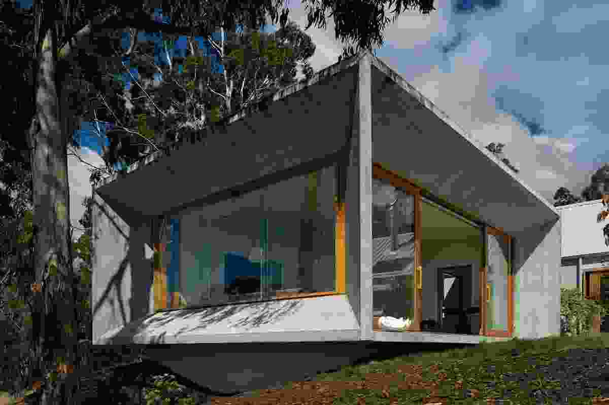 Trial Bay House by James Jones/HBV Architects.