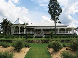 Barambah Station by Riddel Architecture, Gabriel Poole Building of the Year, Sunshine 
Coast Regional Awards. Photograph David Gole.