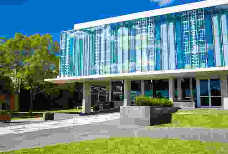 Toowoomba City Hall Auditorium and Annex by Sims White Architects / Preliminary concept by Elia Architecture.