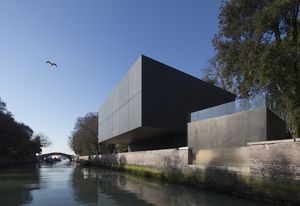 The Australian pavilion by Denton Corker Marshall in Venice.