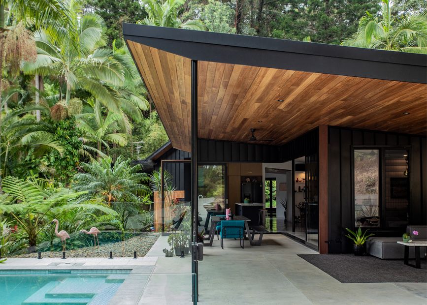 An award-winning subtropical home design featuring Lysaght cladding ...
