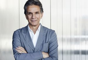 Alec Tzannes.