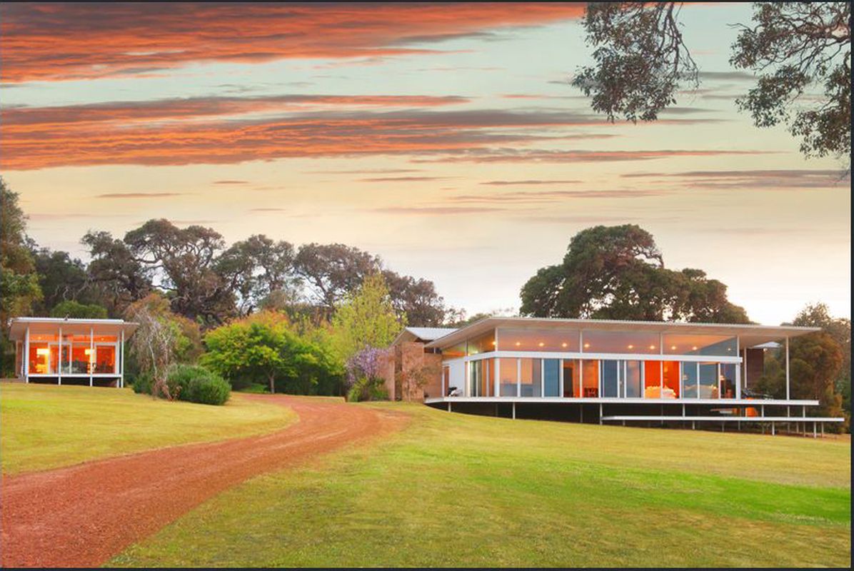 Kerry Hill’s Ooi House in Margaret River up for sale ArchitectureAu