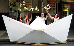 “Boat”, an installation by the Hassell Young Designers Group for Park(ing) Day in Brisbane.