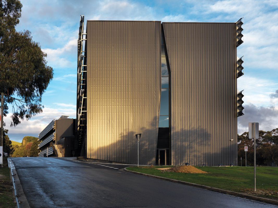 Science and Engineering Building | ArchitectureAu