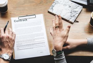 The Australian Institute of Architects' survey found that "novation is no longer working optimally" and that "the principle allocating risk to the best person to manage it appears to be eroded."