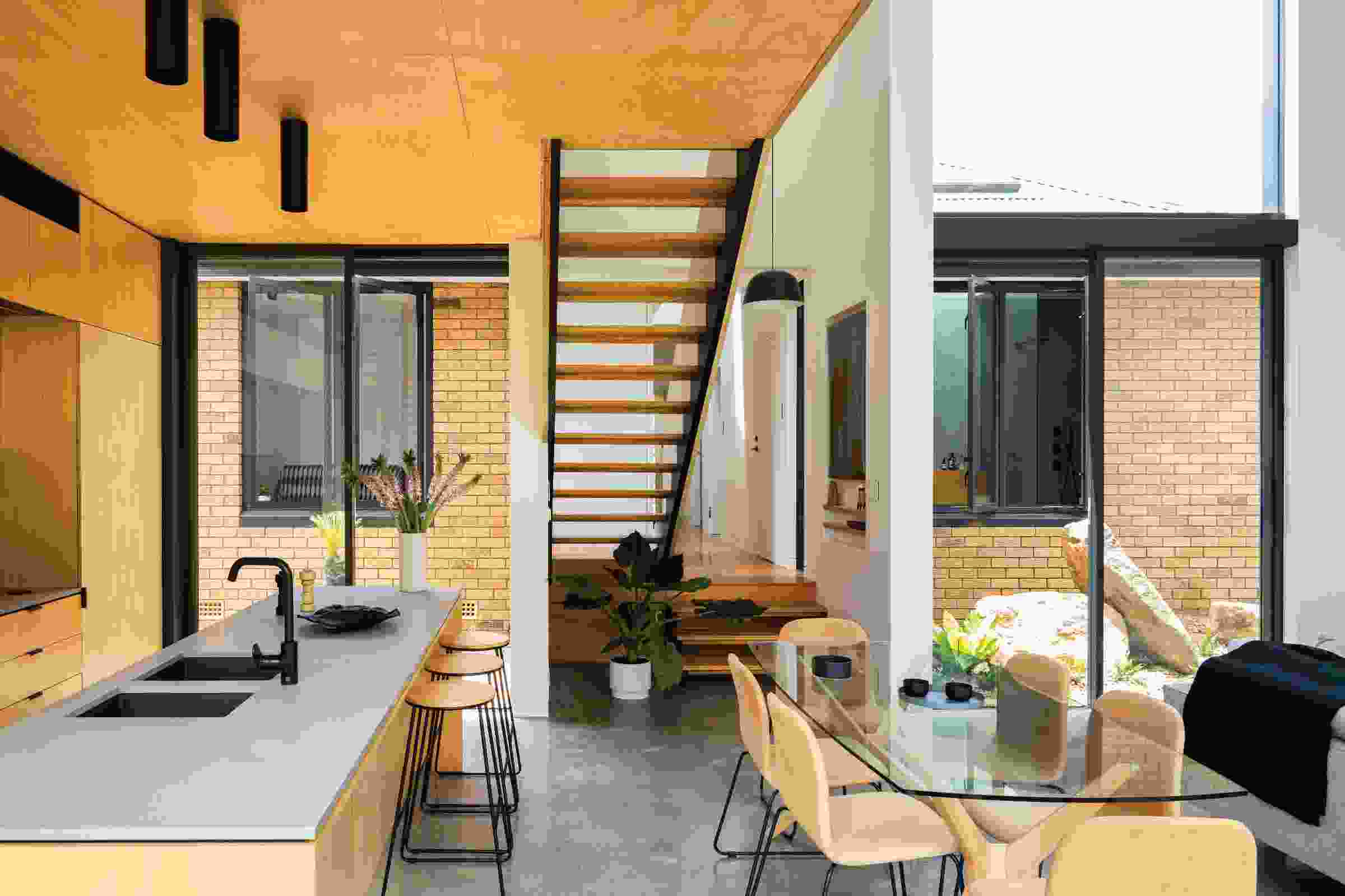 Unapologetically suburban: Binary House | ArchitectureAu