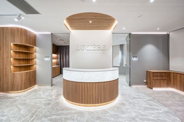 Lumiere Cosmetics Clinic incorporates Corian White Onyx | ArchitectureAu