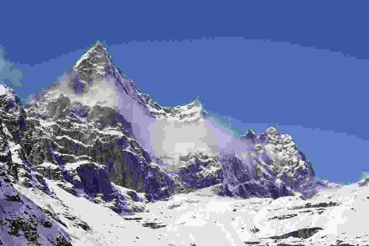 The snowcapped peaks surrounding Machhermo.
