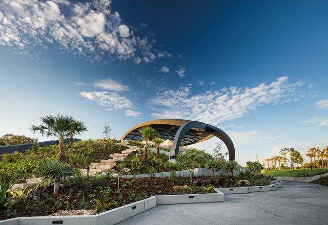 The core of the Home of the Arts (HOTA) stage and theatre spaces reside beneath a “mountain” landscape made up of succulents, rainforest species and grasses from the wider Gold Coast region.